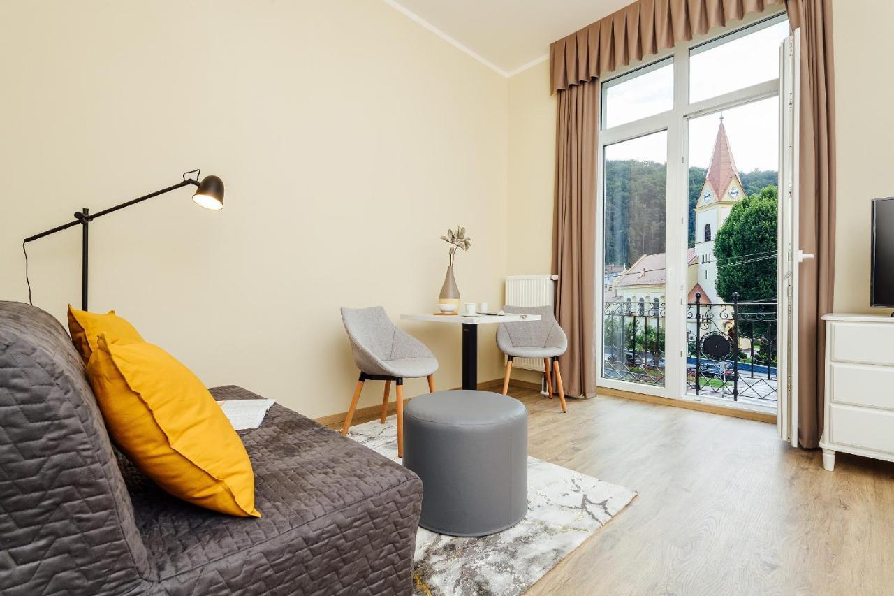 Apartmanovy Dom Grand - Contactless Check In Trenčianske Teplice Eksteriør bilde